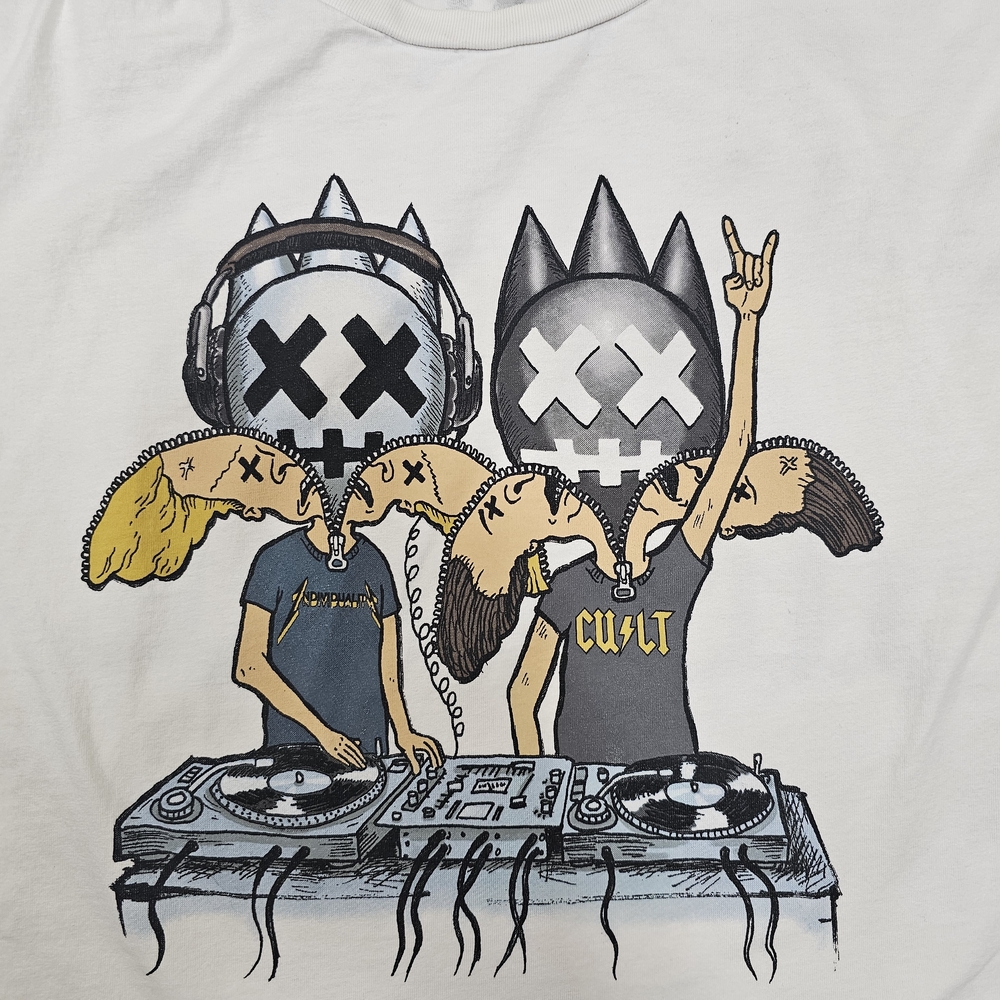White Graphic T-Shirt with DJ Design